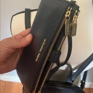 Michael Kors | Bags | 0 Authentic Mk Wallet And Authentic Mk  display picture 3